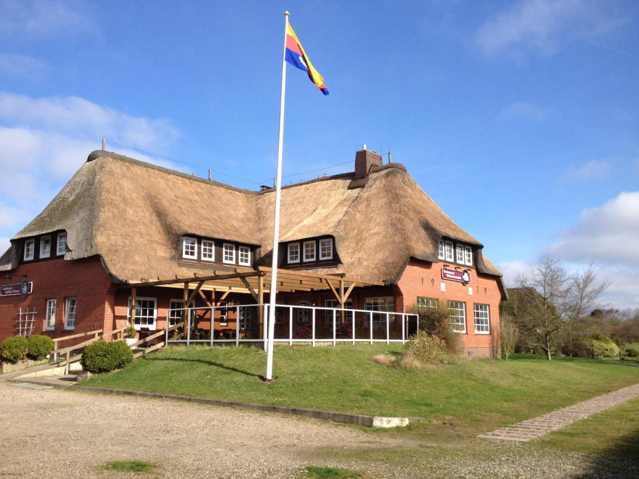 נבל Inselhotel Kapitaen Tadsen / Amrum מראה חיצוני תמונה